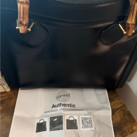 Gucci Diana Bamboo Satchel - Picture 6 of 9